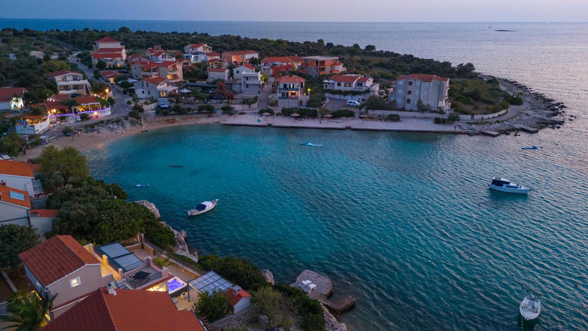 Villa Fox Zaglavice Dış mekan fotoğraf